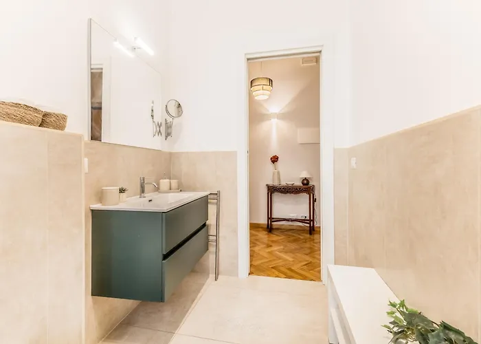 Dimora Laudice Mazzini - Prati Elegant Apartment